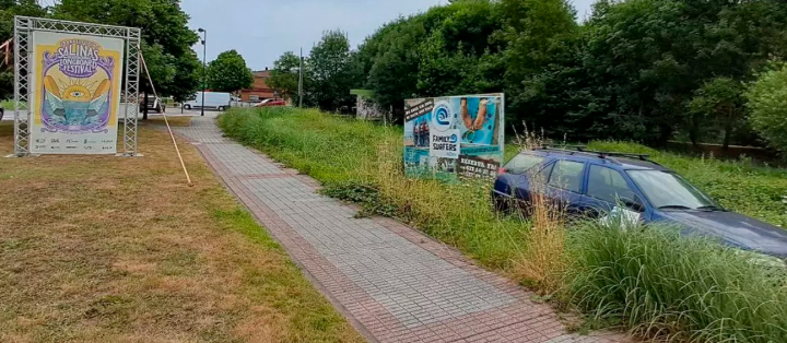 El club de surf de Salinas sigue activo sin licencia y la Policía exige su lista de socios