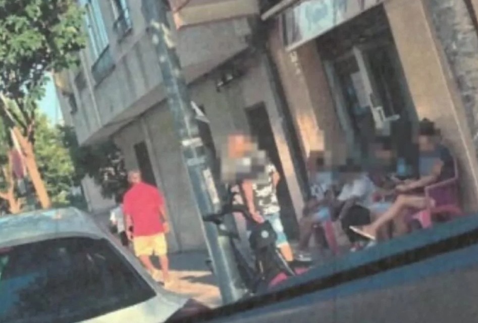 La Policía destapa un bar ilegal camuflado como bodega en Pubilla Cases