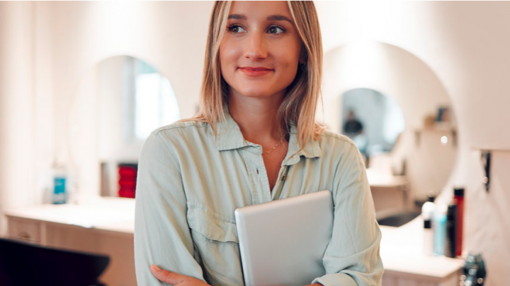 Trámites clave que debes conocer antes de abrir tu peluquería