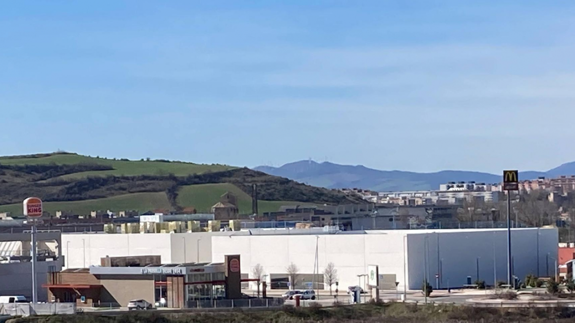 Una bolera y un restaurante japonés con barbacoa coreana llegarán a la comarca de Pamplona