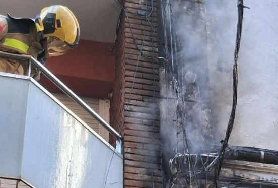 Incendio en edificio de L’Hospitalet: el peligroso fallo del cableado de la luz