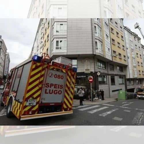 Incendio en la cocina de un restaurante de Lugo moviliza a bomberos